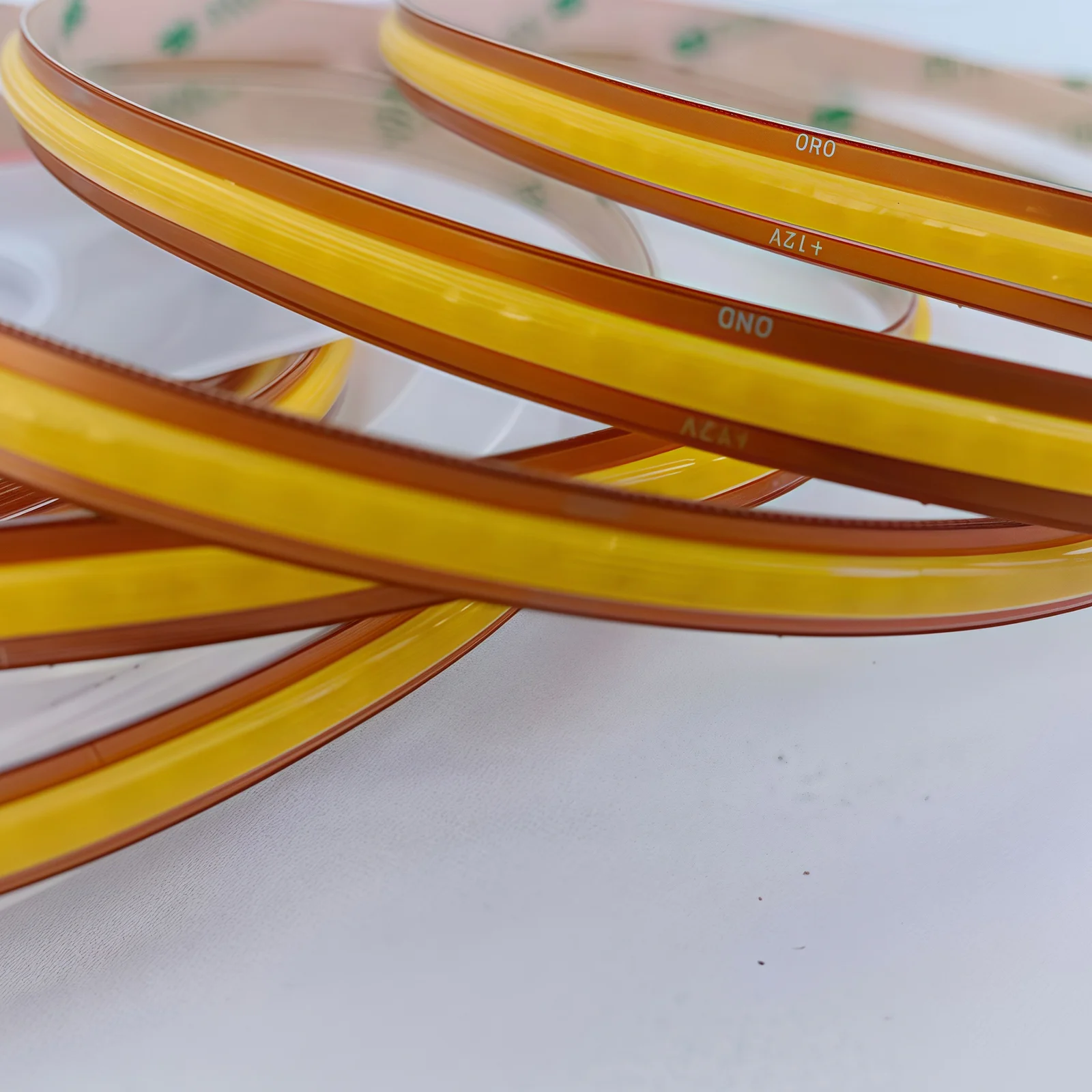 LUMSET® COB LED Strip – 528 LEDs:m, 12V:24V, CRI 90+, 2700K–6500K, 8mm Width, 13W:m, 5m Roll, Freely Cuttable (Non Panelized)